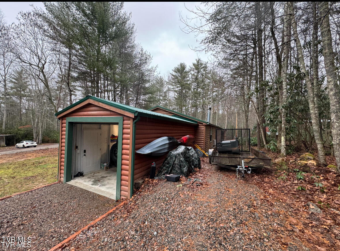 268 Park Service Road, Mountain City, Tennessee image 11