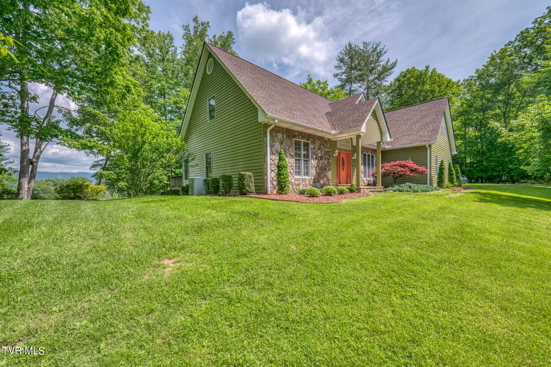 1739 Sage Valley Circle, Mountain City, Tennessee image 2