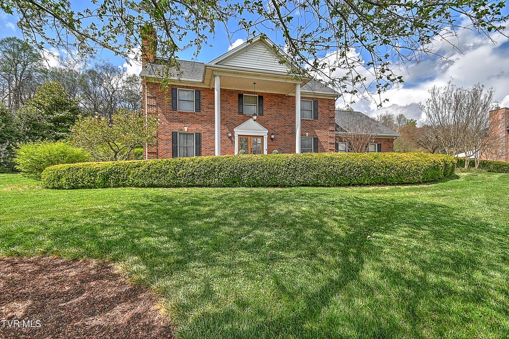 Photo of 1032 Rotherwood Drive, Kingsport, TN 37660 (MLS # 9993253)