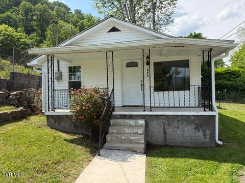 Homes For Sale - 623 6th Avenue<br/> Wise County, Big Stone Gap, VA 24219