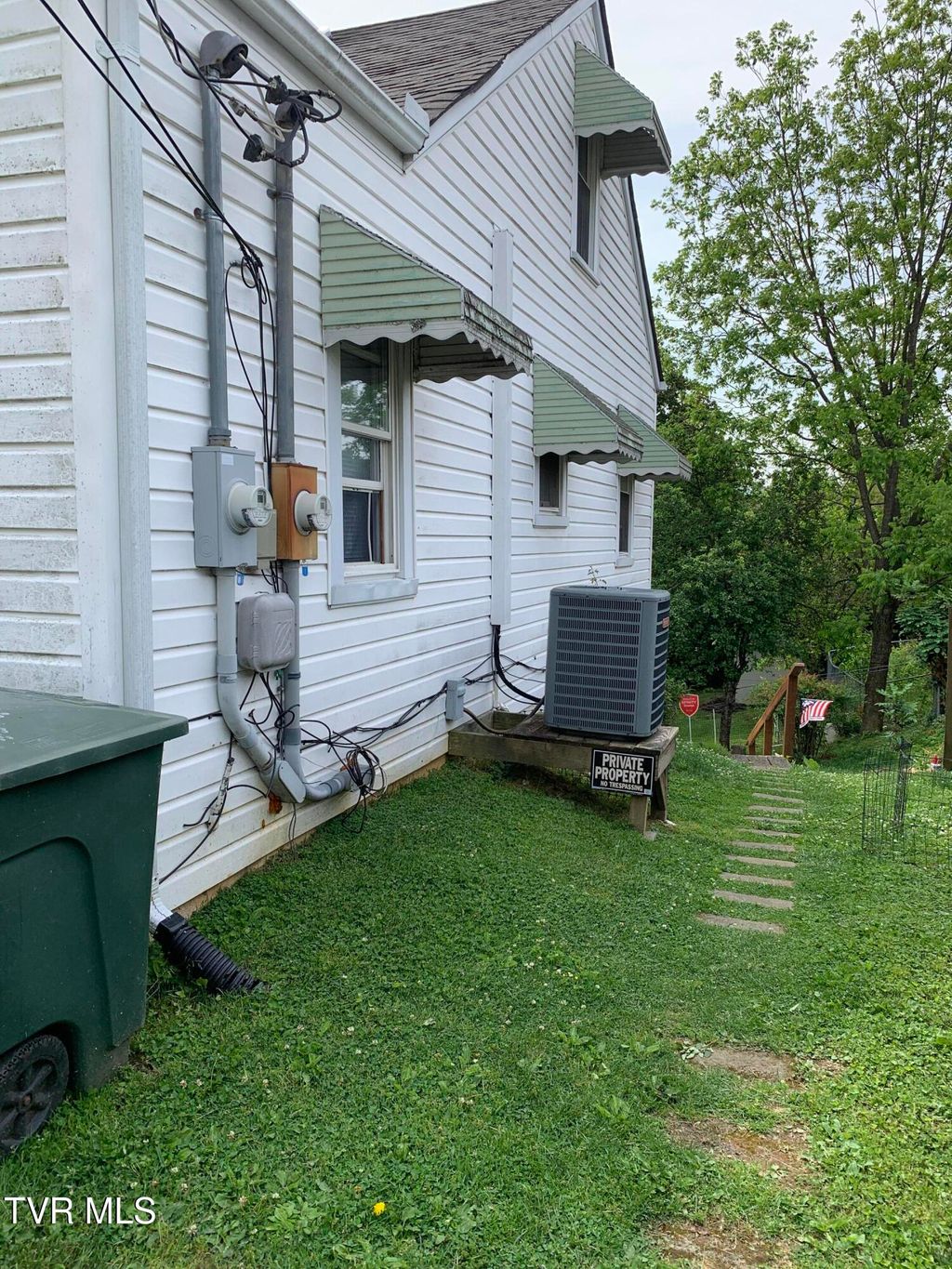 Photo of 715 Carson Street, Greeneville, TN 37743 (MLS # 9995192)