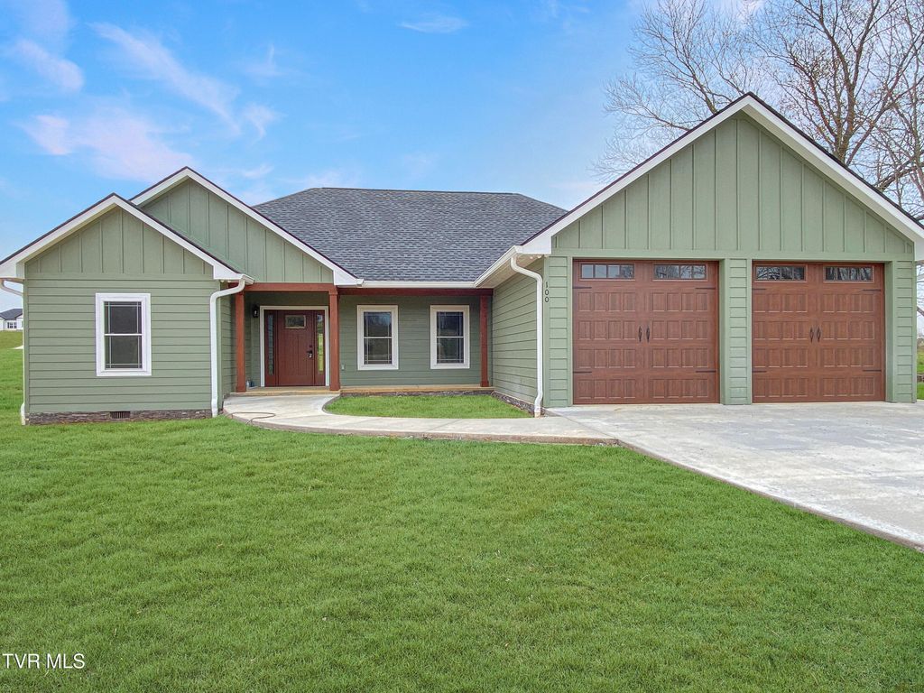 Photo of 100 Green Lawn Avenue, Greeneville, TN 37743 (MLS # 9992695)