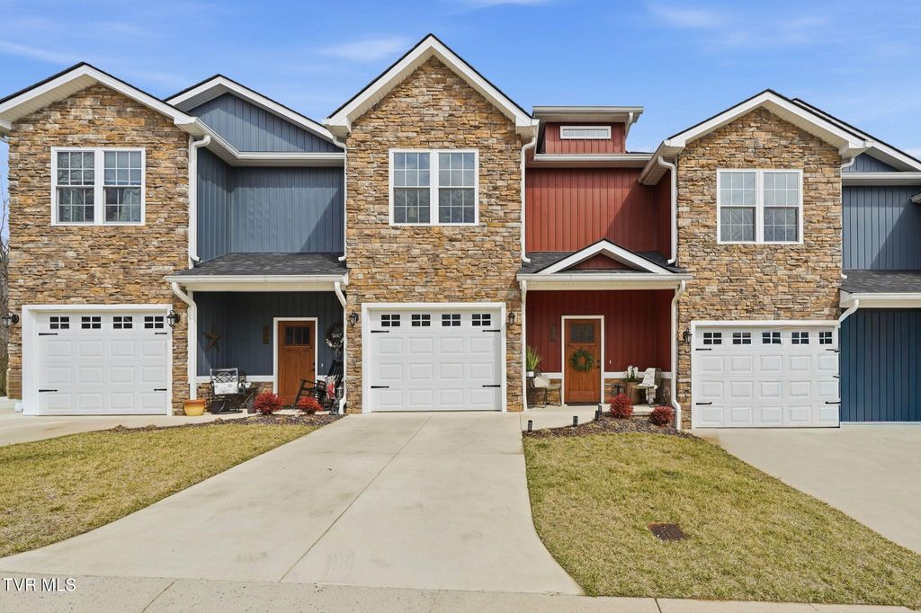 Photo of 323 Piper Glen Glen, Gray, TN 37615 (MLS # 9991858)