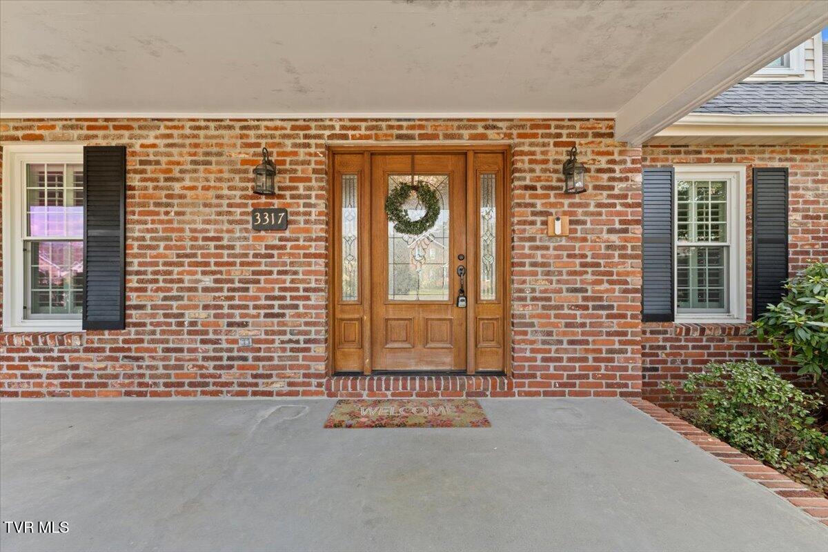 3317 Berkshire Circle