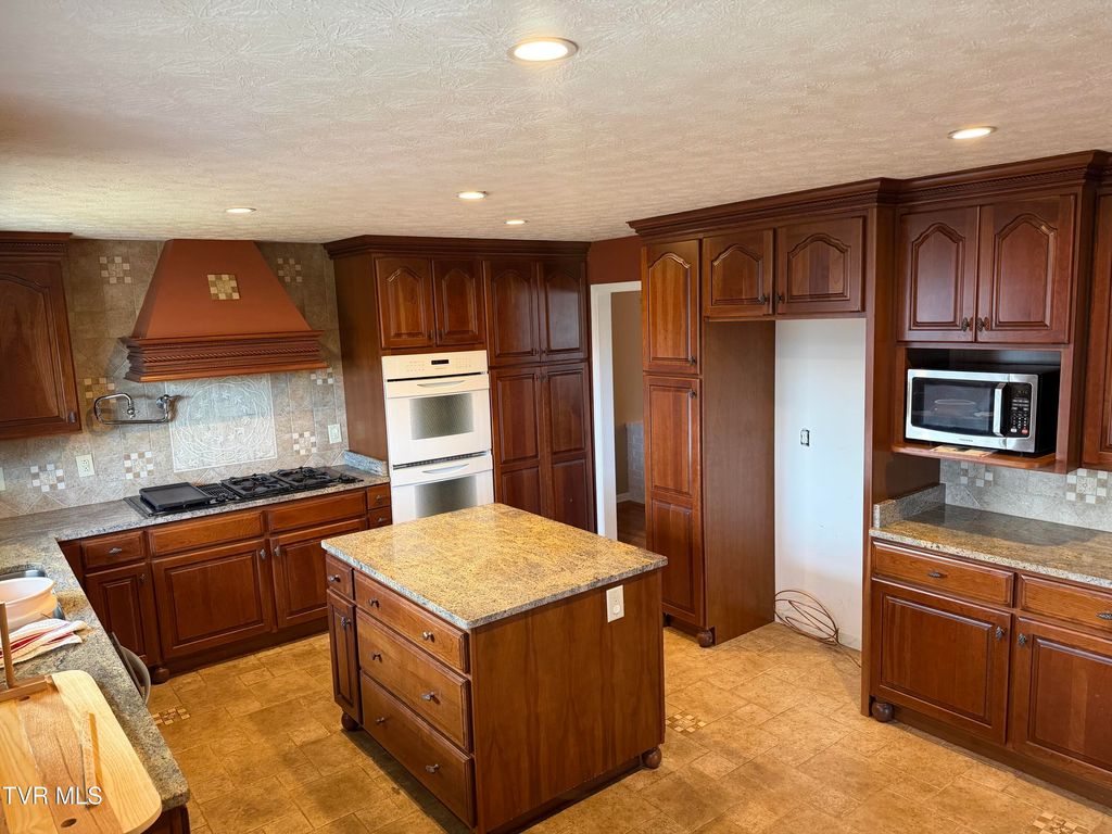 Photo of 435 Matson Road, Jonesborough, TN 37659 (MLS # 9989794)