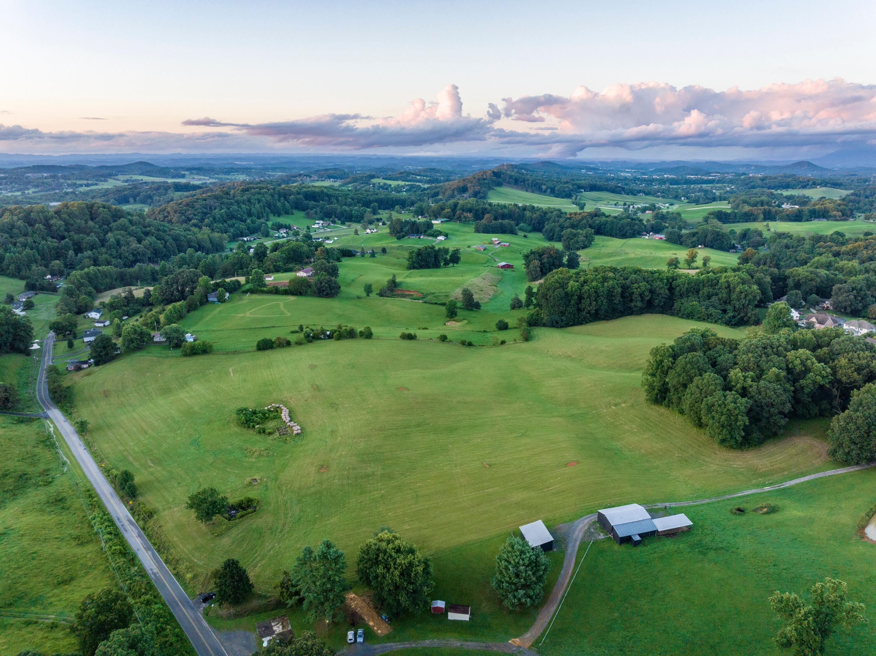 1120 Old Boones Creek Road, Jonesborough, Tennessee image 6