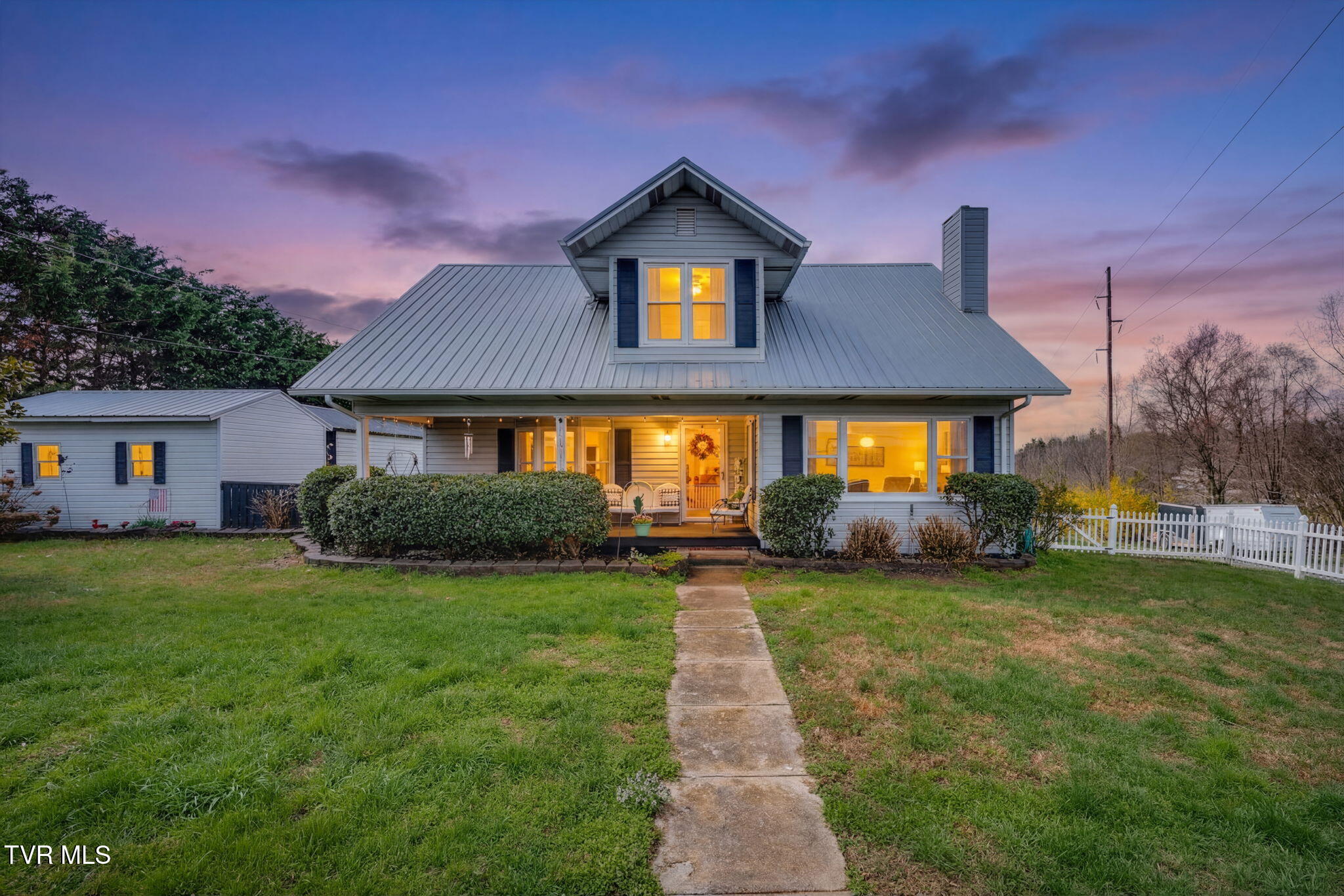 1138 East Main Street