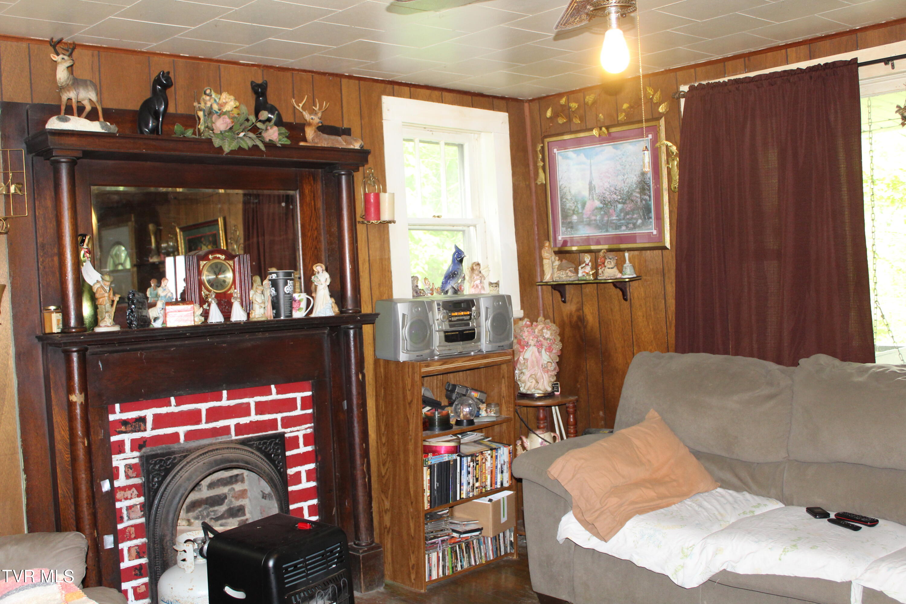 2967 Left Poor Valley Road, Pennington Gap, Virginia image 16