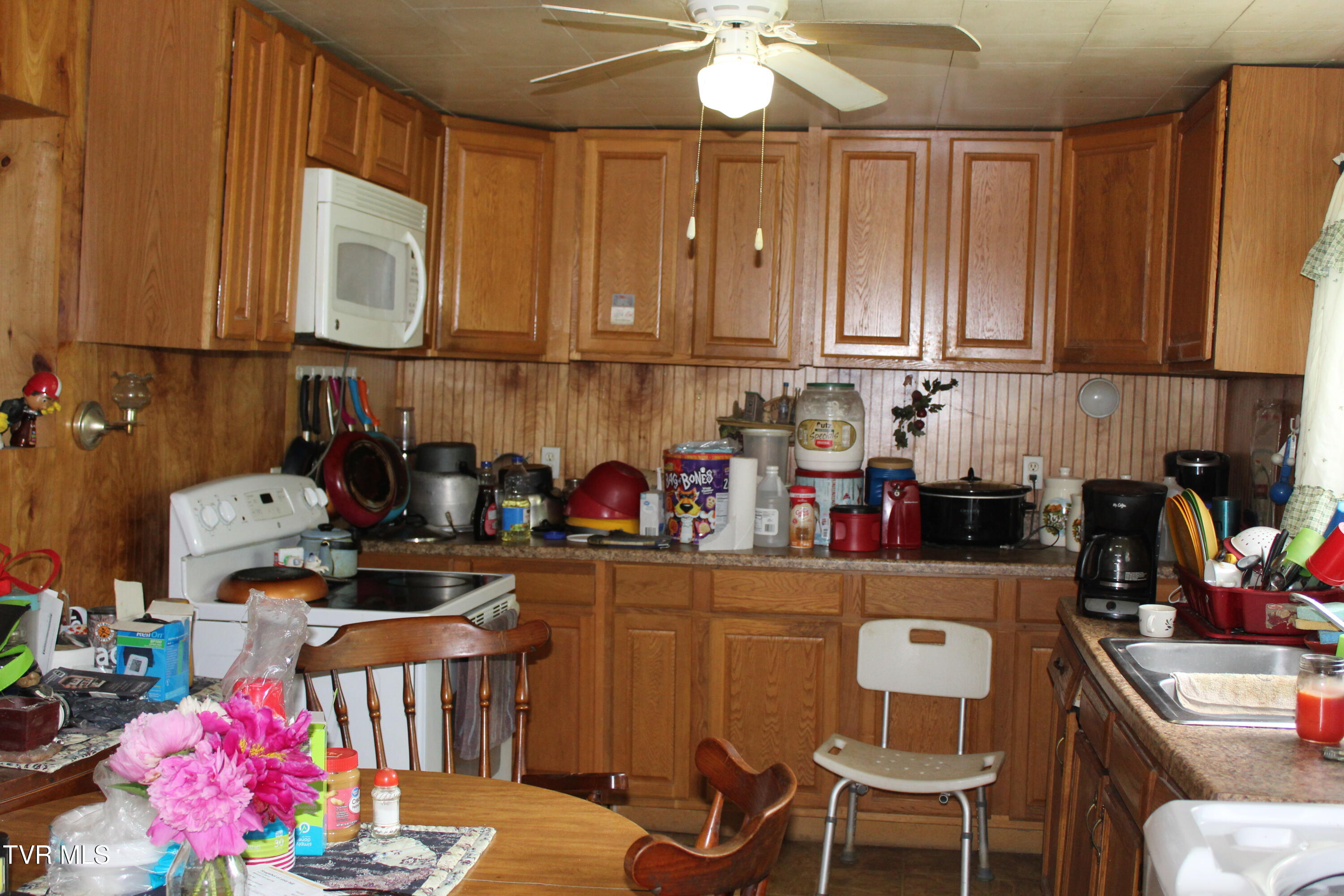 2967 Left Poor Valley Road, Pennington Gap, Virginia image 11