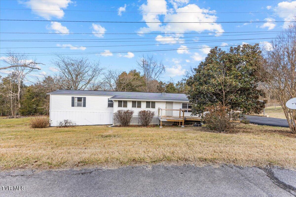228 Jarrell Drive, Bluff City, Tennessee image 4