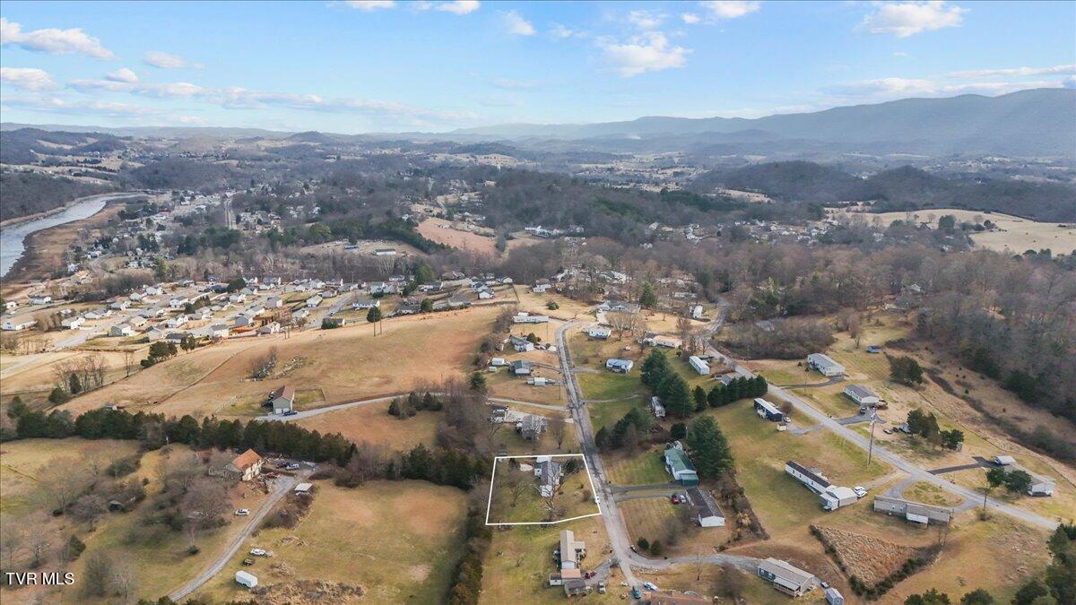228 Jarrell Drive, Bluff City, Tennessee image 35
