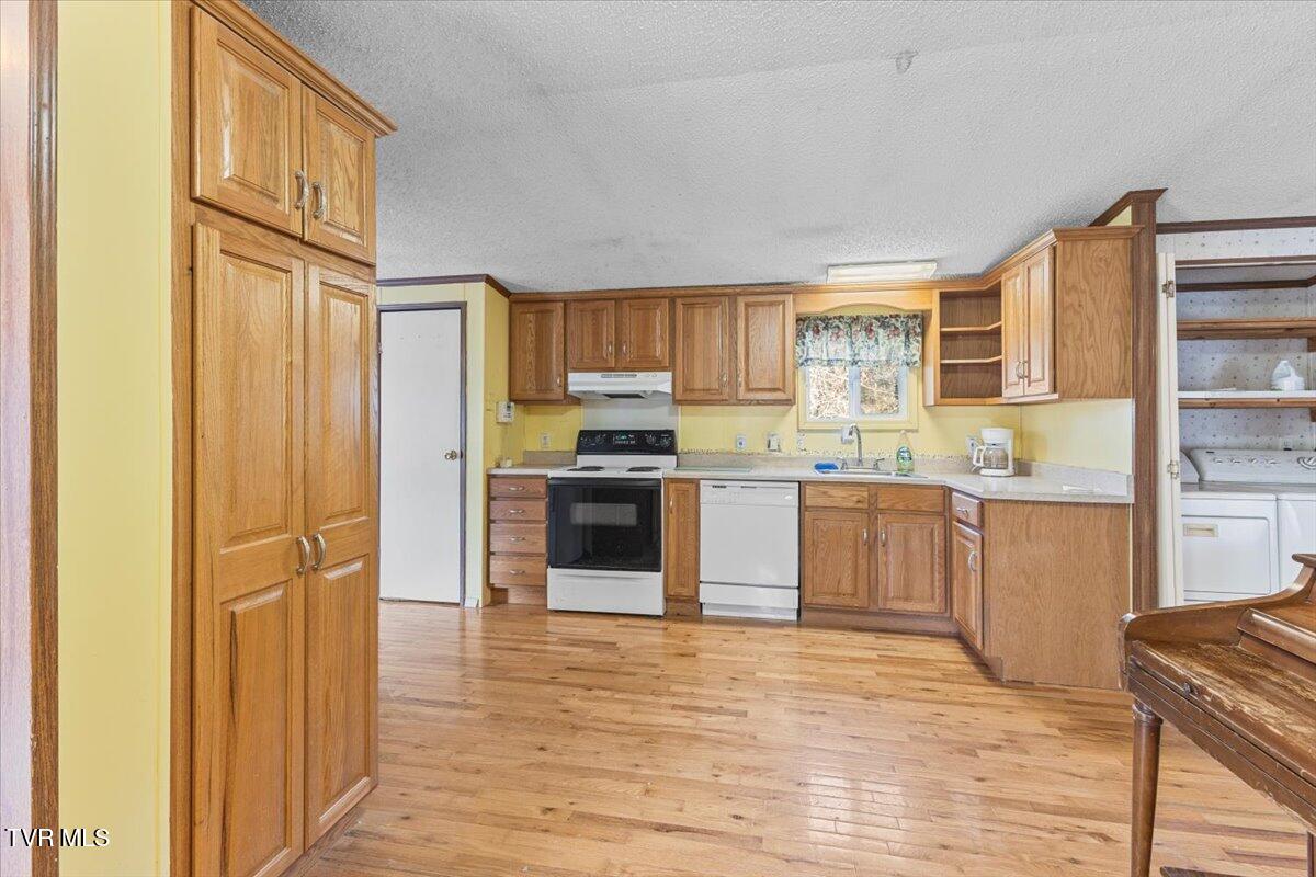 228 Jarrell Drive, Bluff City, Tennessee image 18