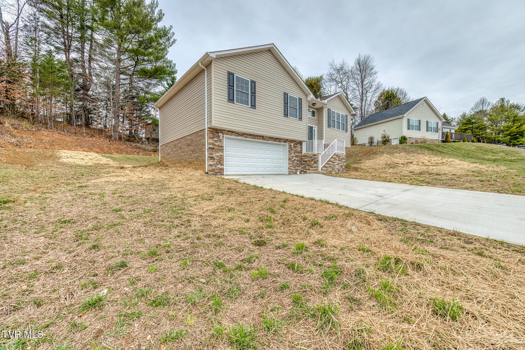 134 Brighton Place, Bristol, Tennessee image 2