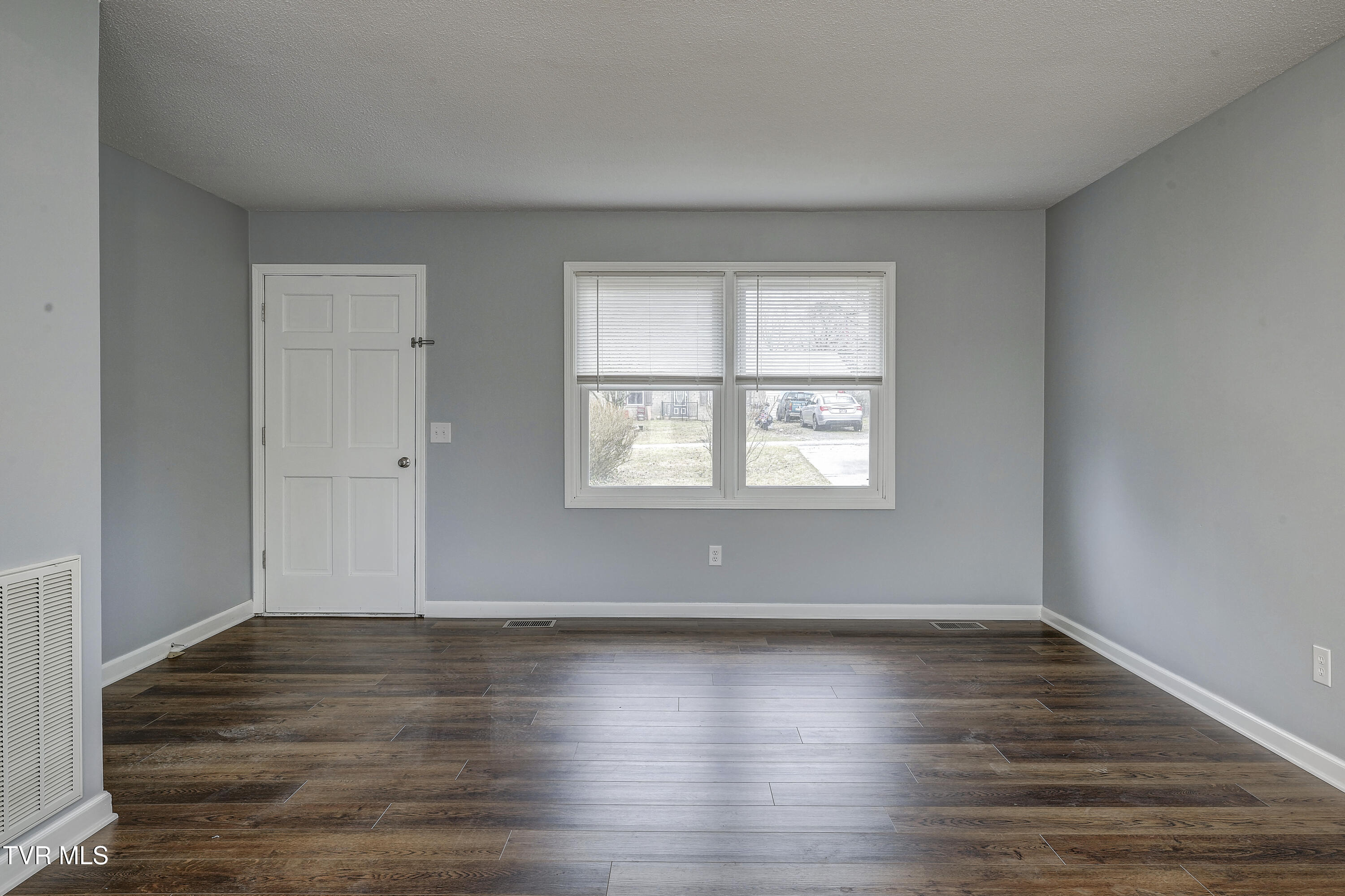 115 Oak Timbers Road