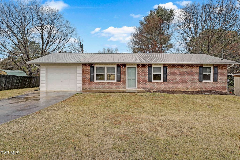 Photo of 115 Oak Timbers Road, Telford, TN 37690 (MLS # 9992229)