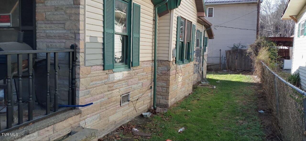 308 Spruce Street, Appalachia, Virginia image 4
