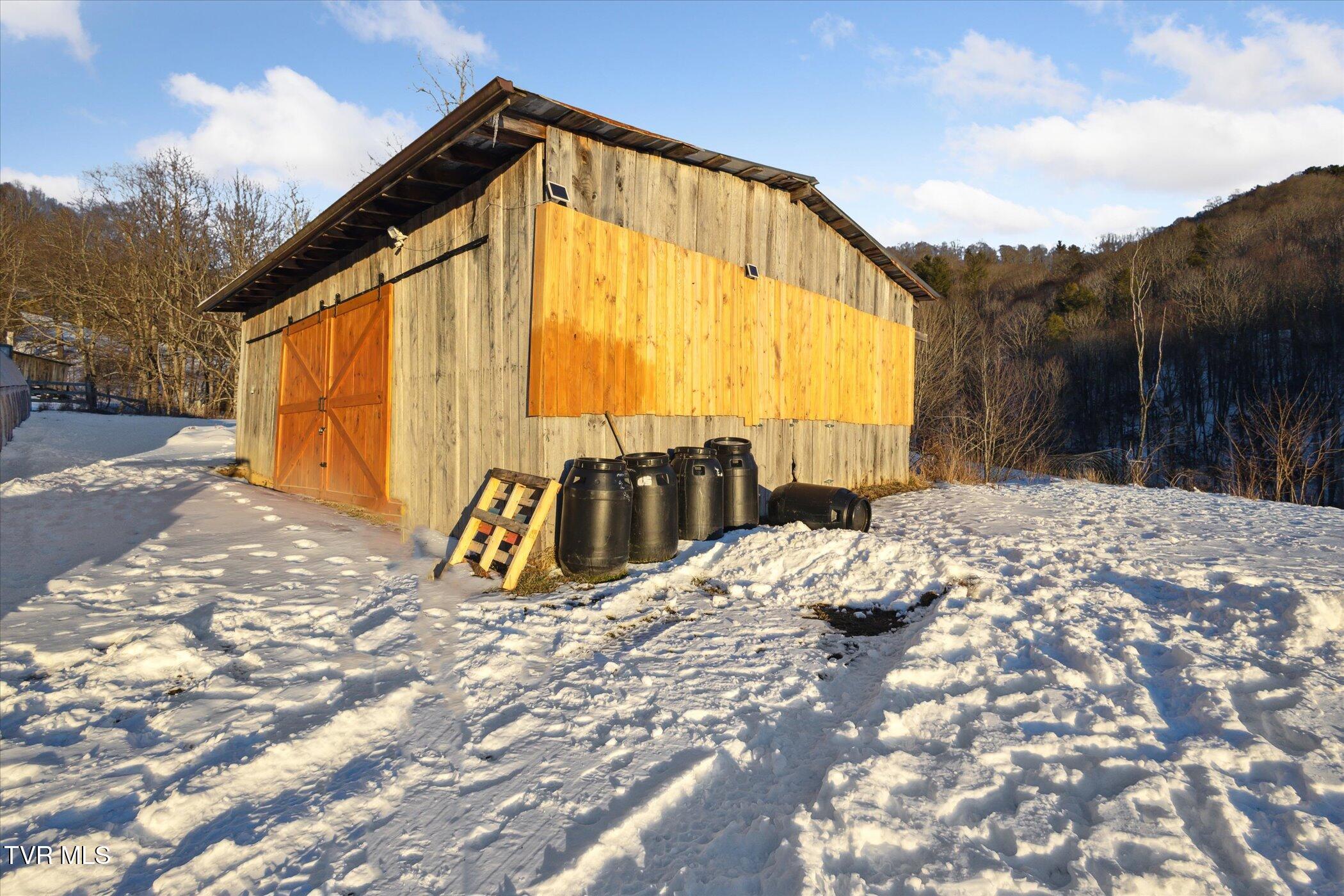 134 Hall Hill Road, Mountain City, Tennessee image 38