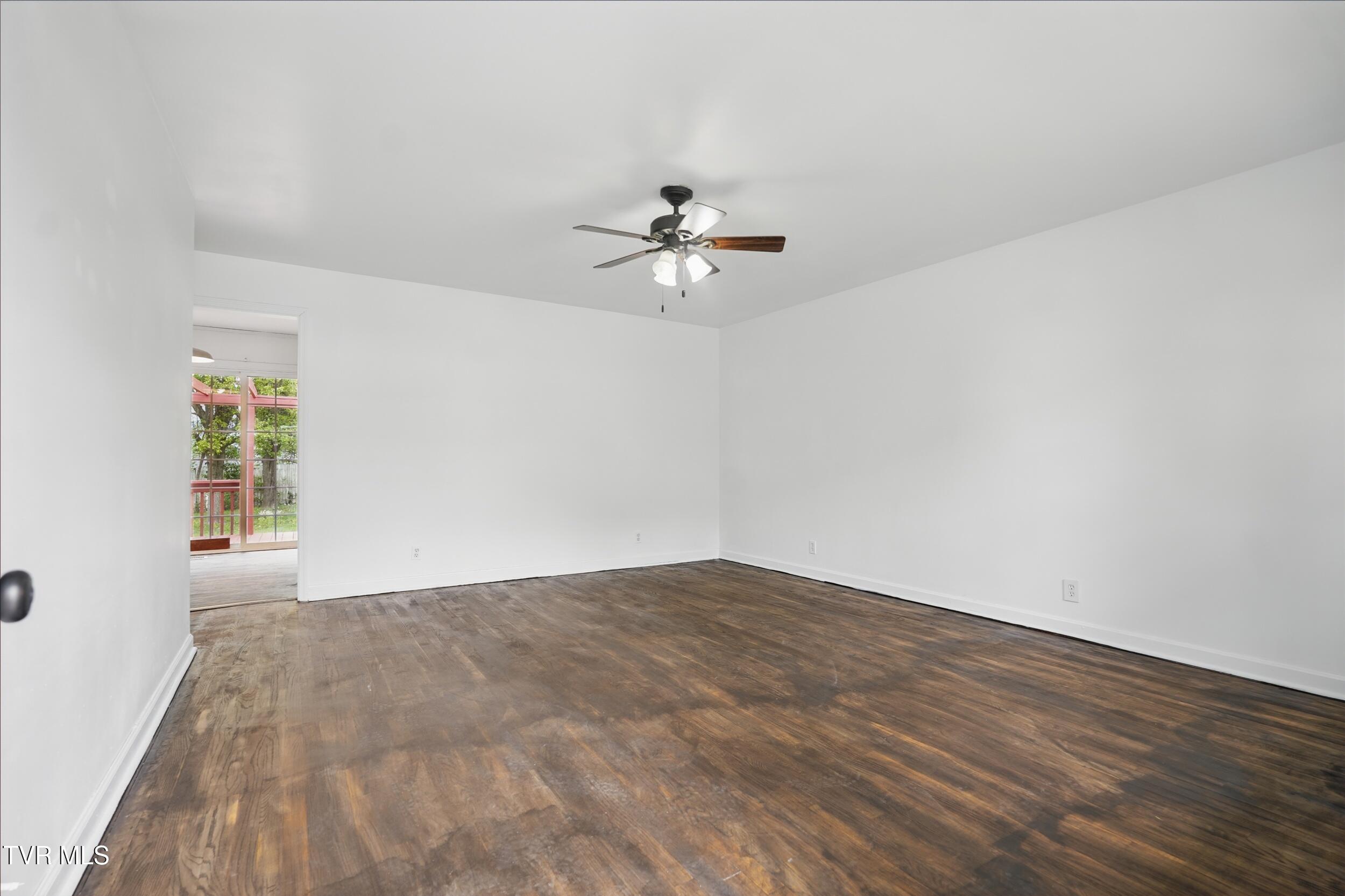 607 Bradley Street, Elizabethton, Tennessee image 19
