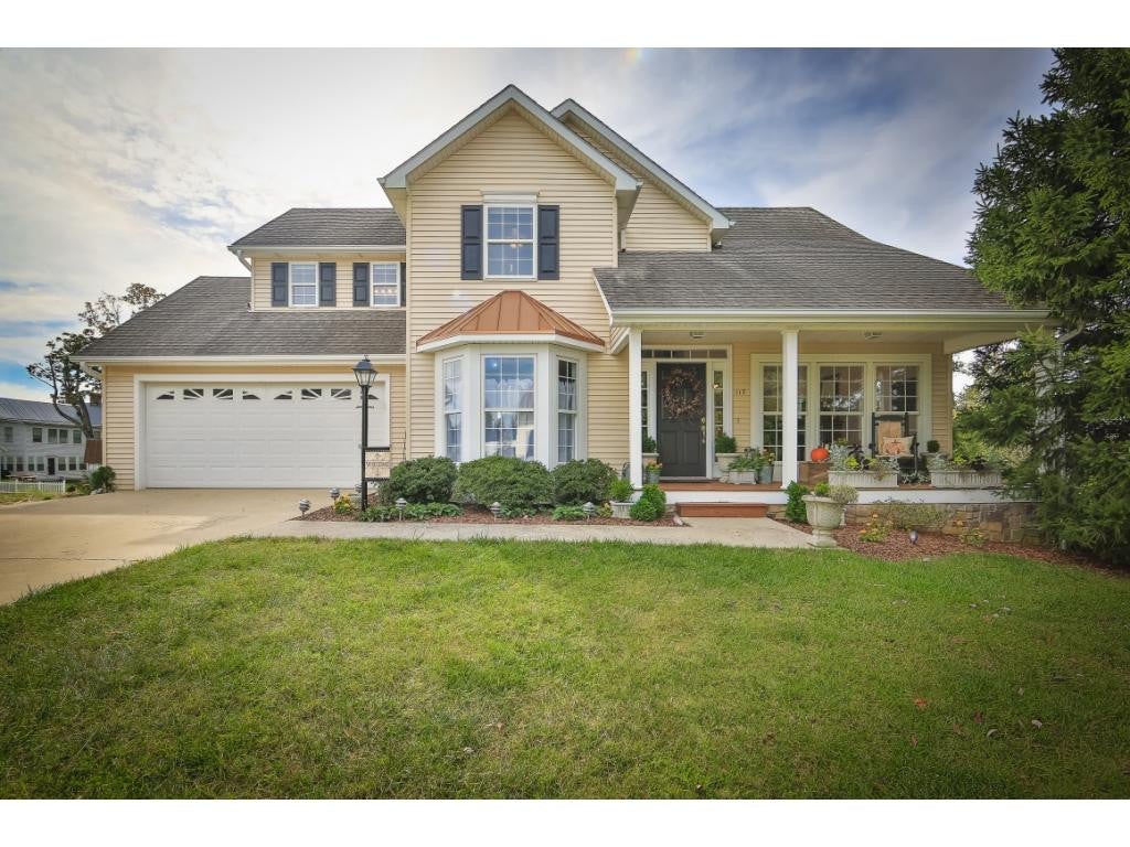Photo 1 of 36 — 117 Lindsay Lane, Gray, TN 37615