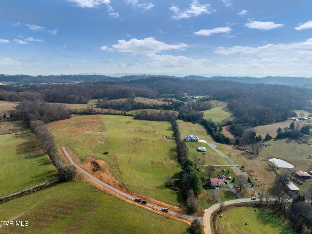 Photo of Tbd Horseshoe Bend, Jonesborough, TN 37659 (MLS # 9988744)