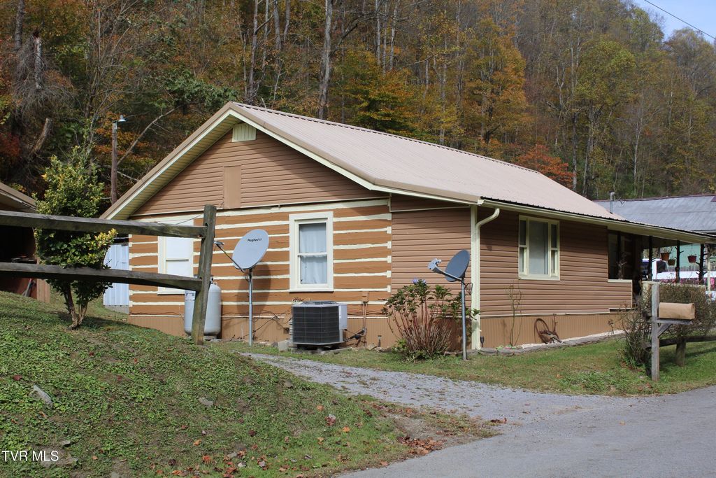 Photo of 2301 Monarch Road, Saint Charles, VA 24282 (MLS # 9987666)