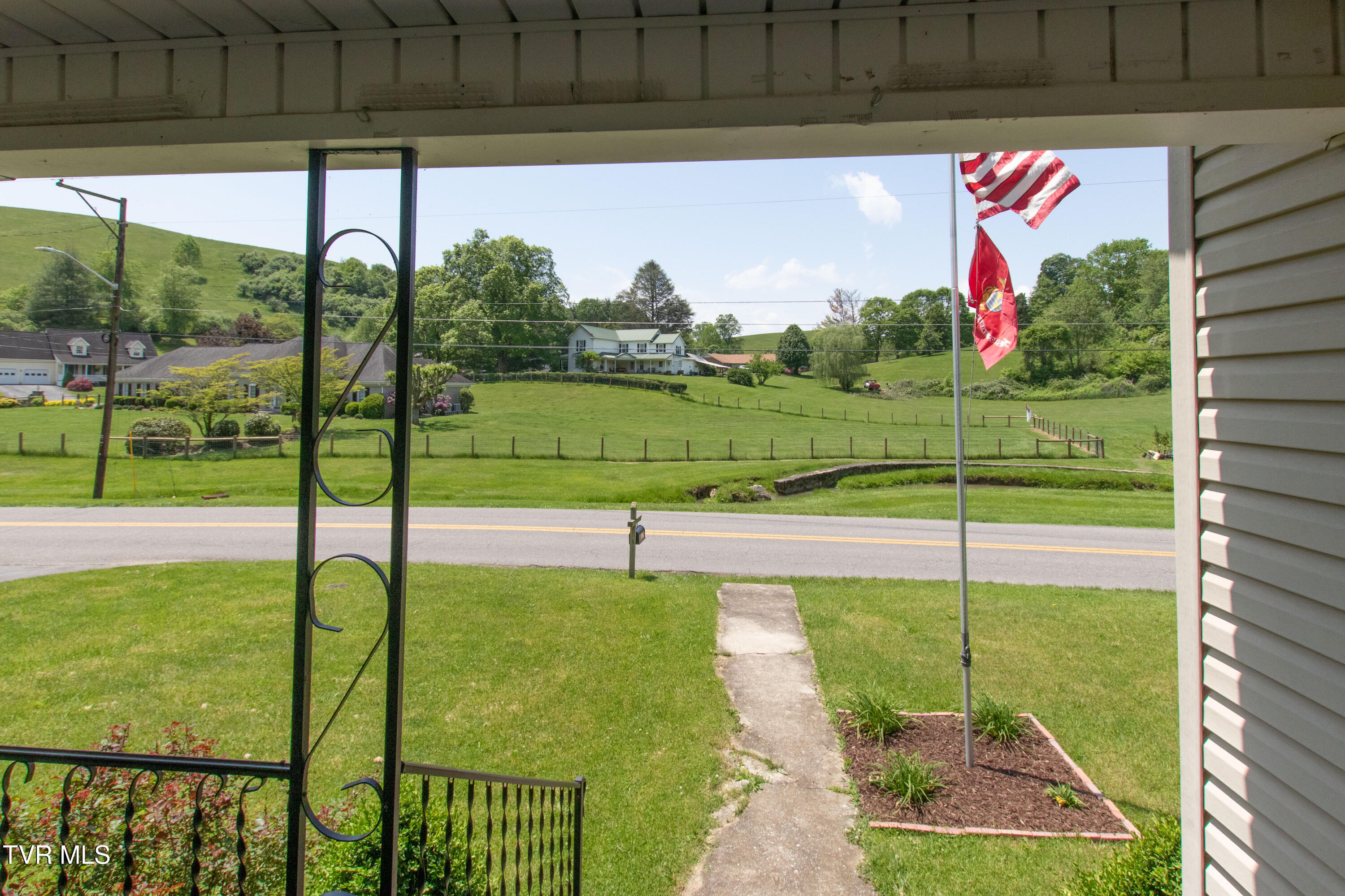 435 Sulpher Spring Road, Chilhowie, Virginia image 34
