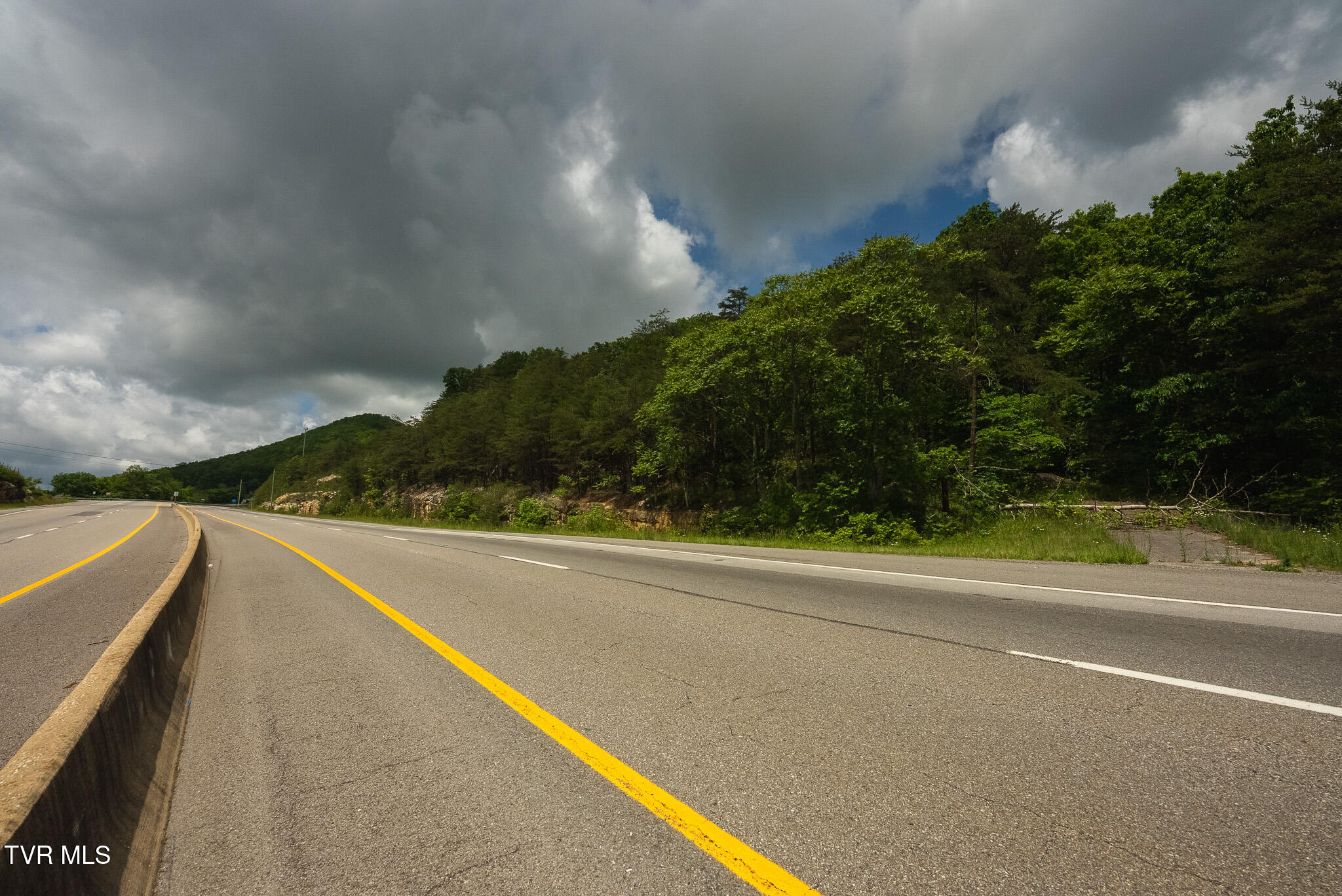25e Highway, Thorn Hill, Tennessee image 24