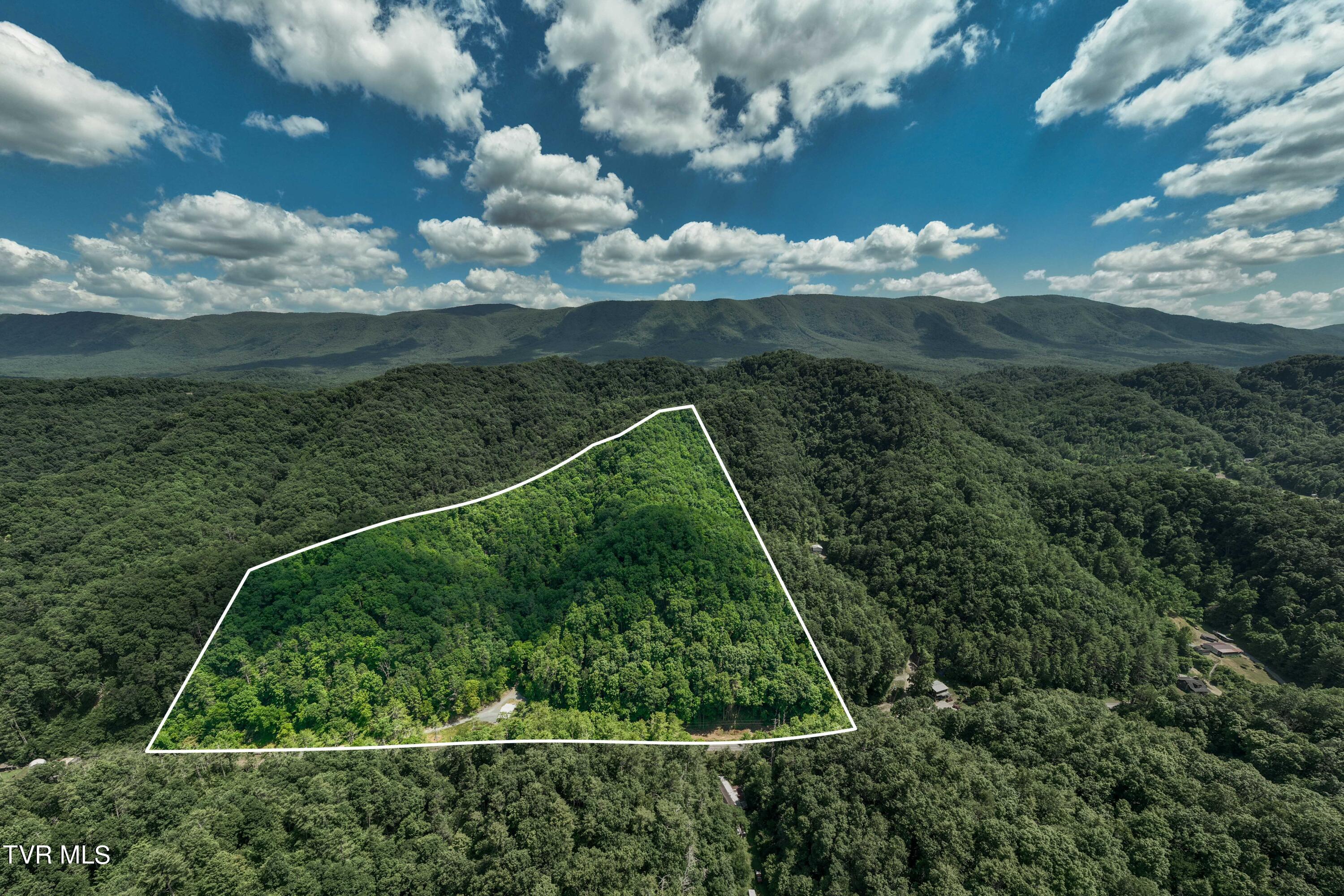 937 Troublesome Hollow Road Road, Bluff City, Tennessee image 1