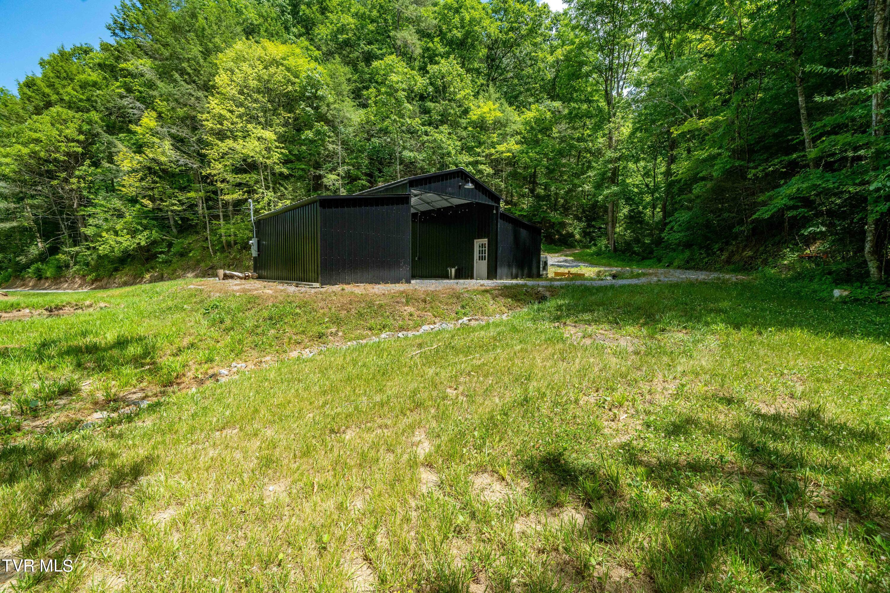 937 Troublesome Hollow Road Road, Bluff City, Tennessee image 37