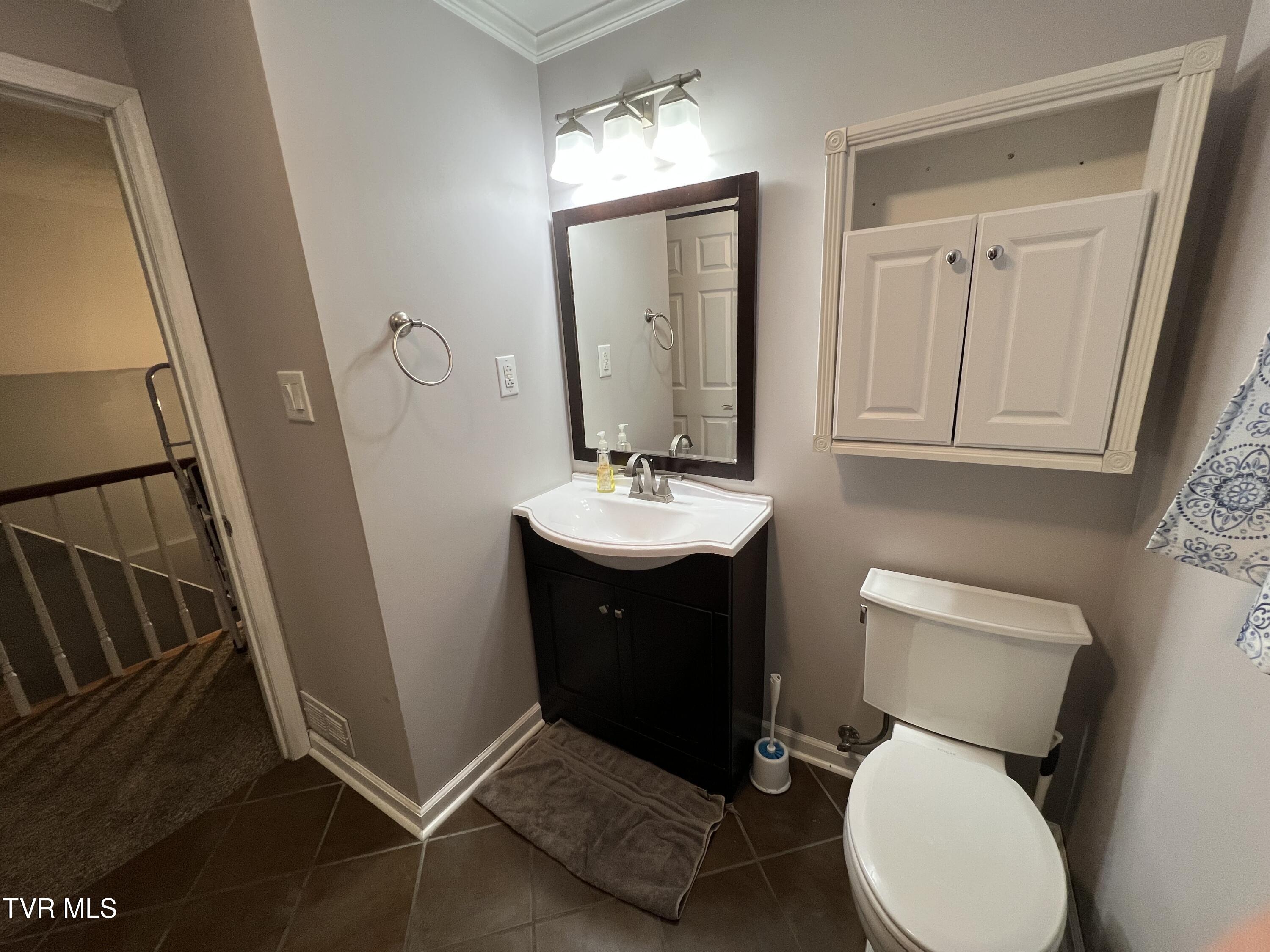 4004 Lakeland Drive, Kingsport, Tennessee image 25