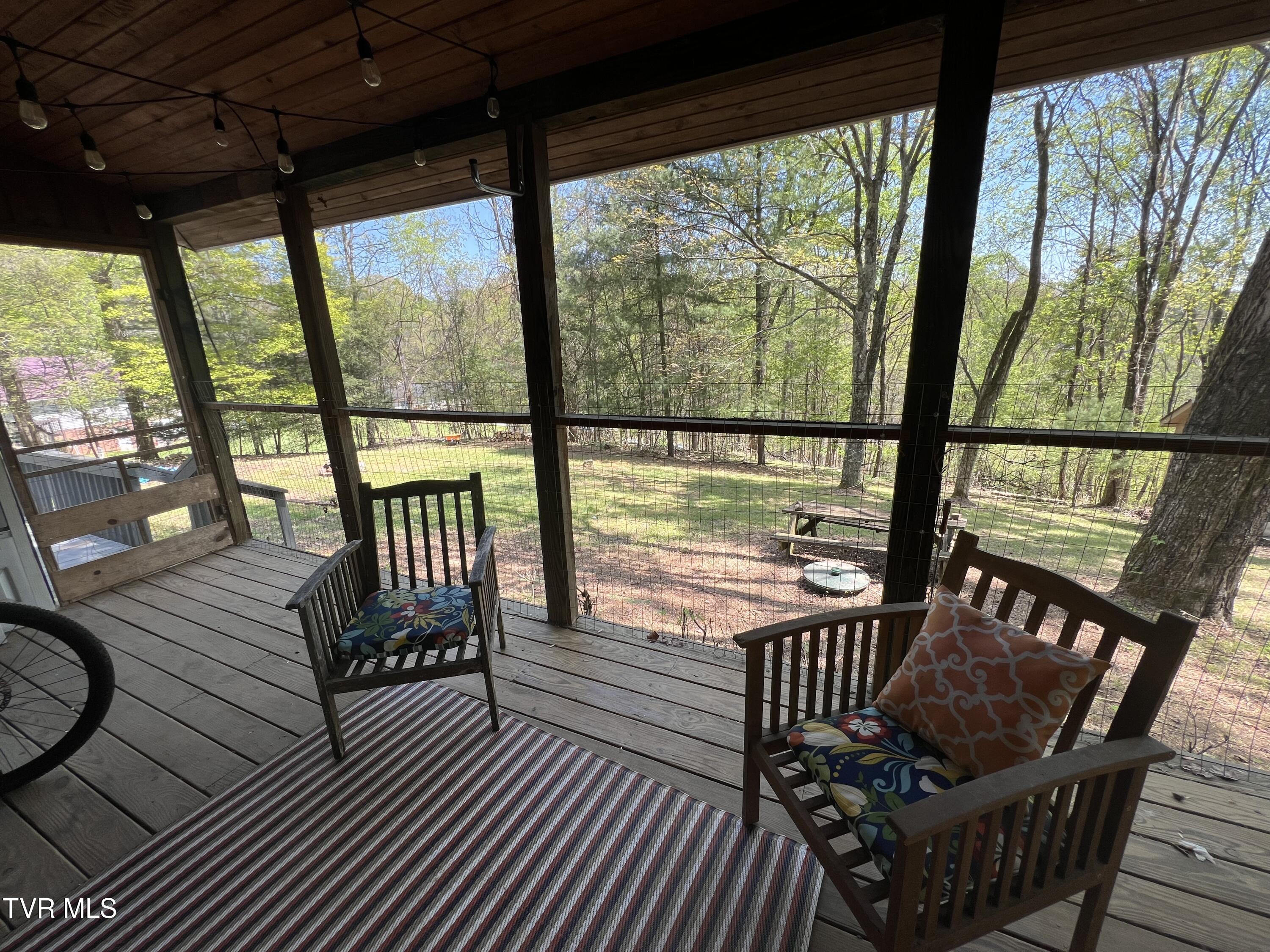 4004 Lakeland Drive, Kingsport, Tennessee image 7