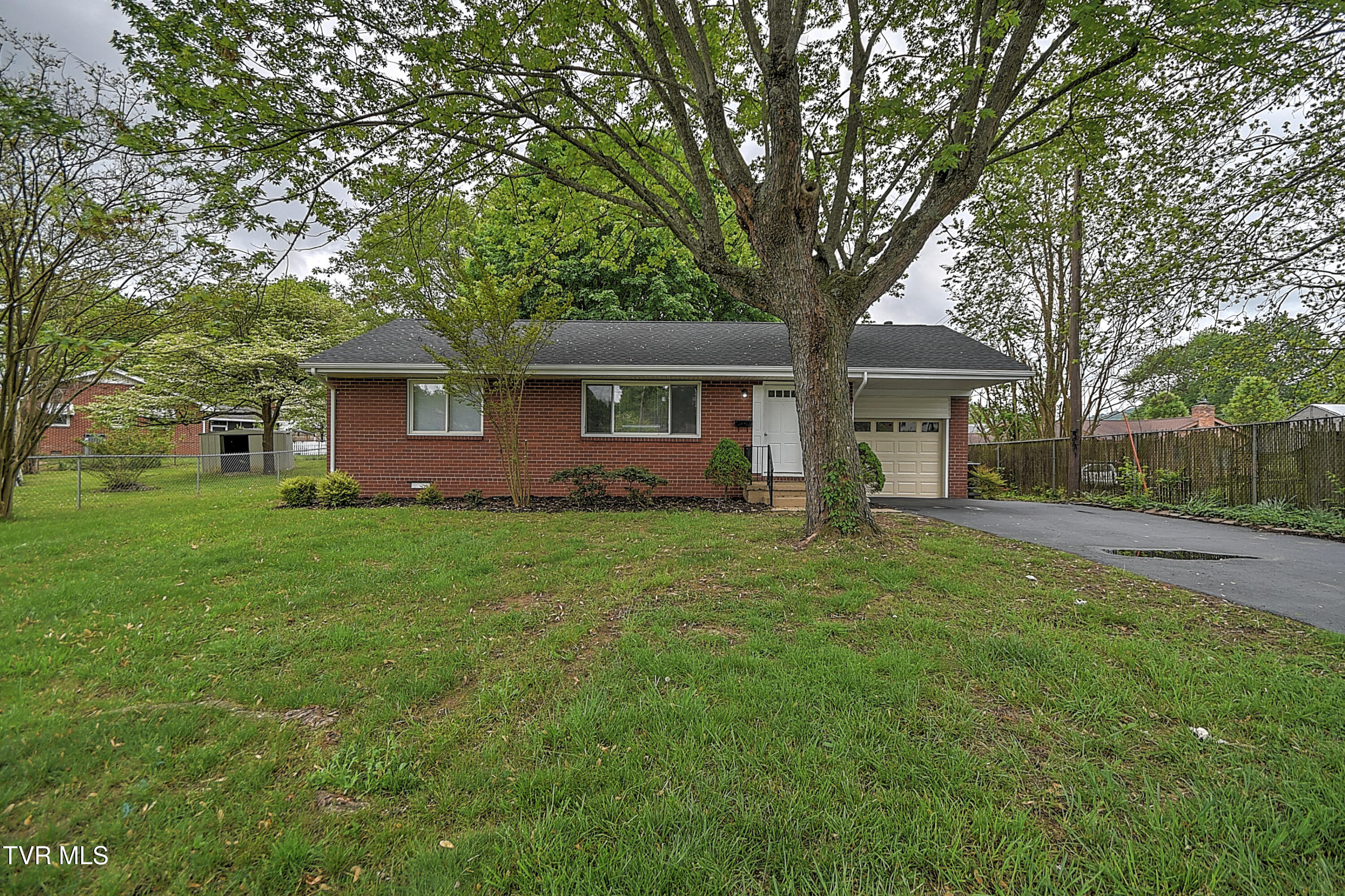 1313 Putnam Street, Kingsport, Tennessee image 5