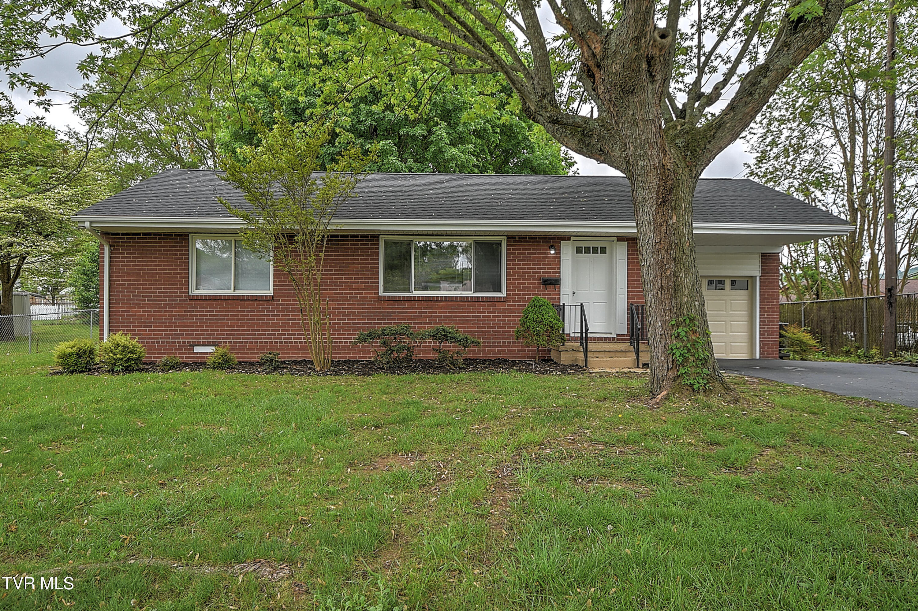 1313 Putnam Street, Kingsport, Tennessee image 3