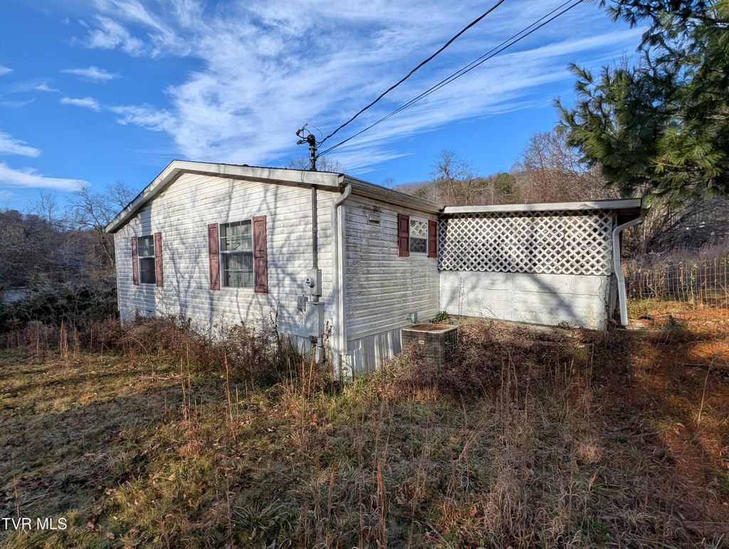 Photo of 9304 Hunters Valley West Road, Duffield, VA 24244 (MLS # 9989444)