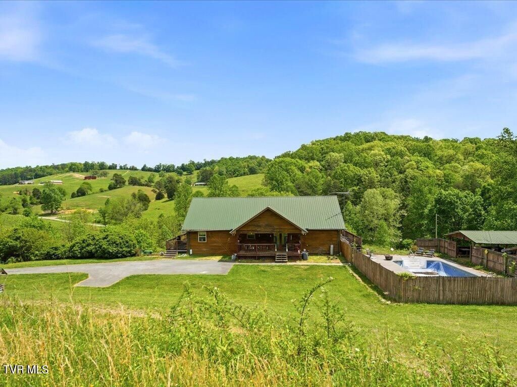 Photo of 151 Rolen Road, New Tazewell, TN 37825 (MLS # 9994714)