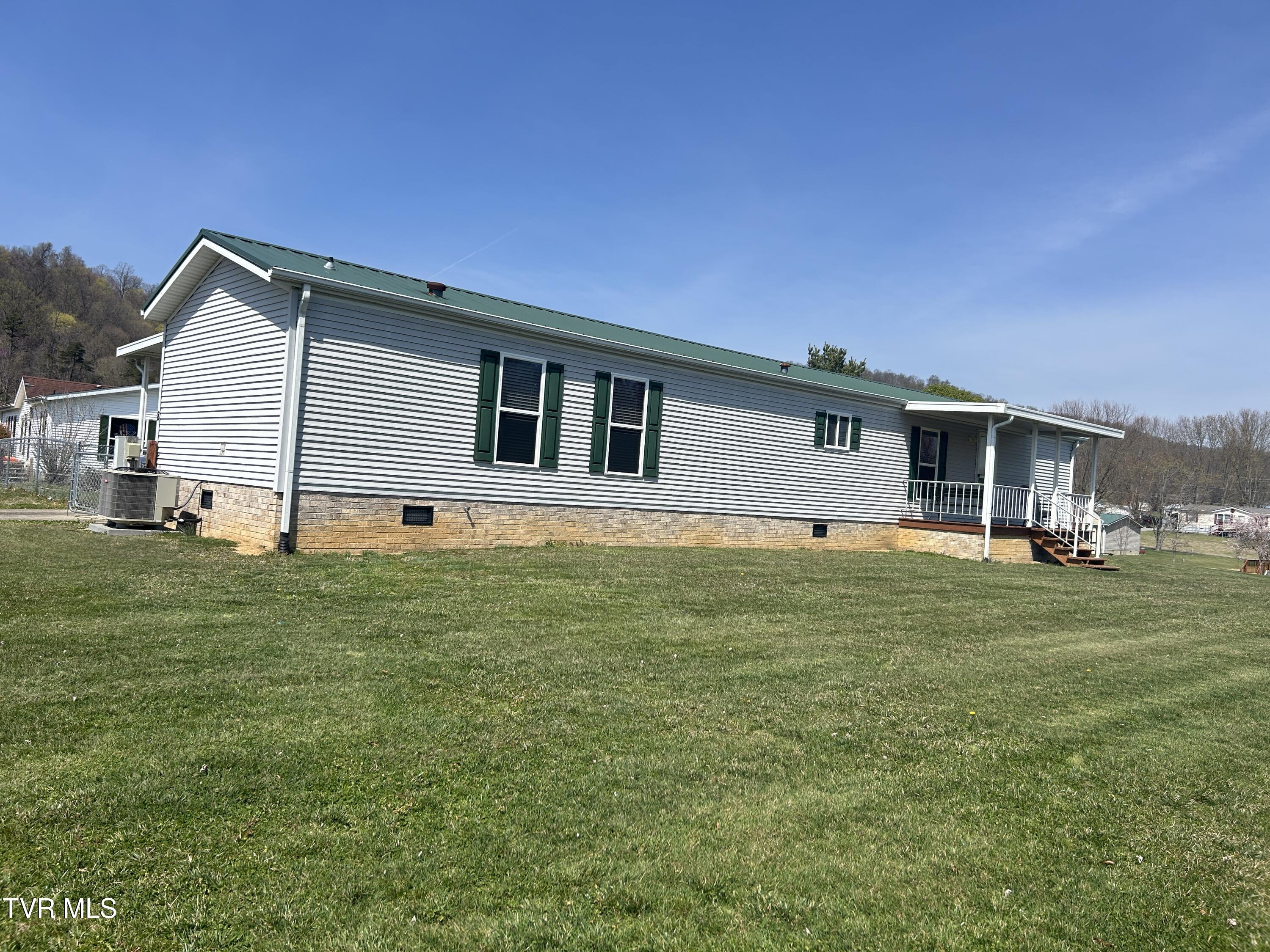8 Circling Drive, Chuckey, Tennessee image 2