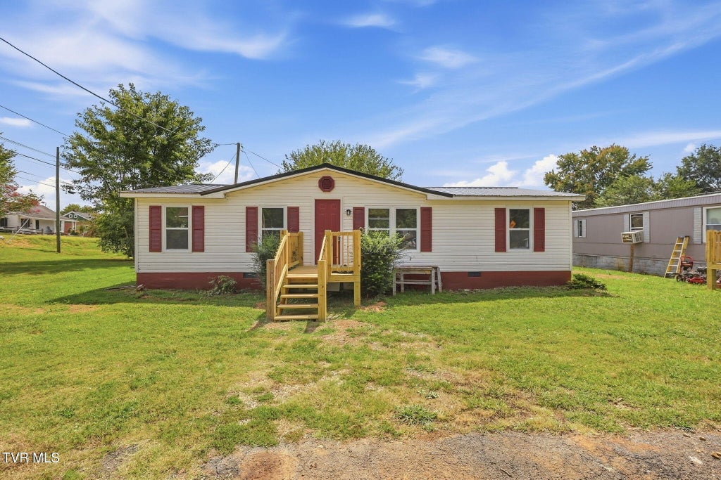 Photo of 1138 Fairview Avenue, Kingsport, TN 37660 (MLS # 10000909)