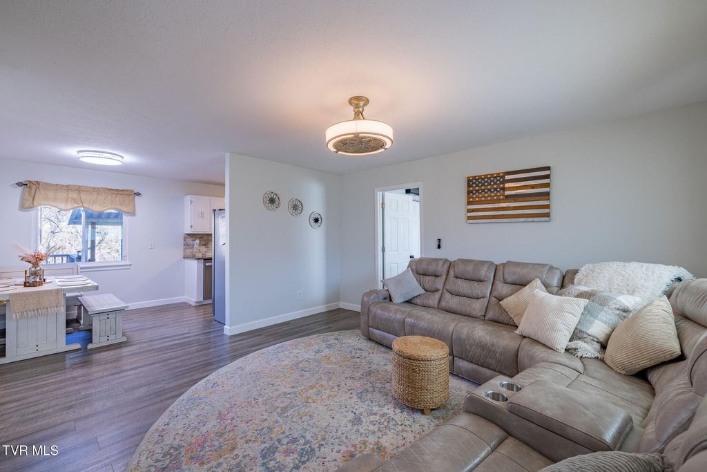 Photo of 649 Gap Creek Road Road, Elizabethton, TN 37643 (MLS # 9990376)