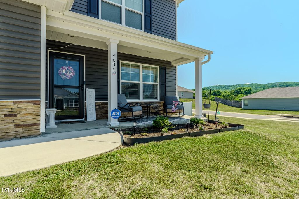 Photo of 4034 Wesoga Drive, Dandridge, TN 37725 (MLS # 9995784)