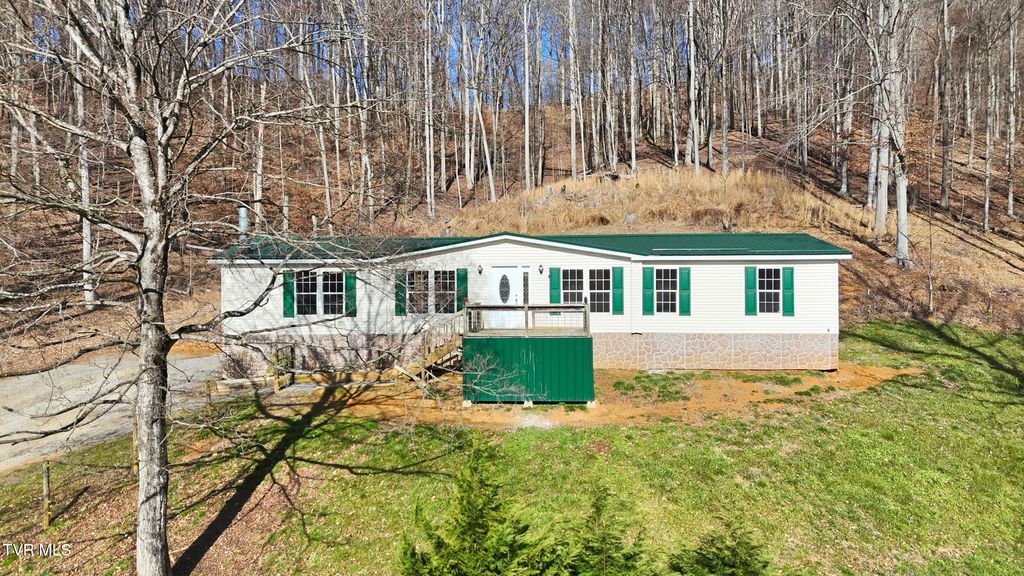 Photo of 377 Hickman Church Road, Blountville, TN 37617 (MLS # 9990373)