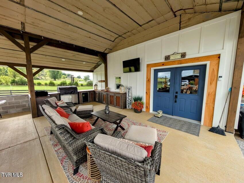 780 Bright Hope Road