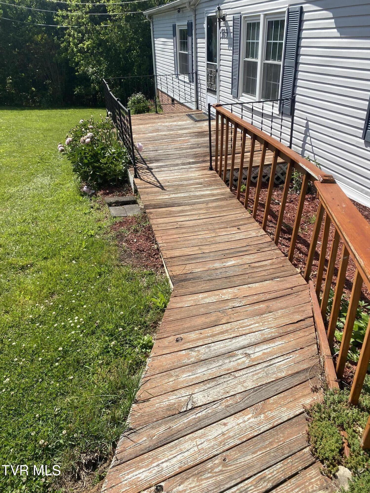 523 Dean Archer Road