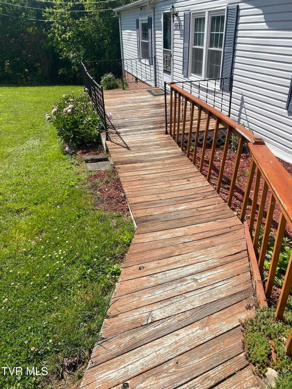 Photo of 523 Dean Archer Road, Jonesborough, TN 37659 (MLS # 9995409)