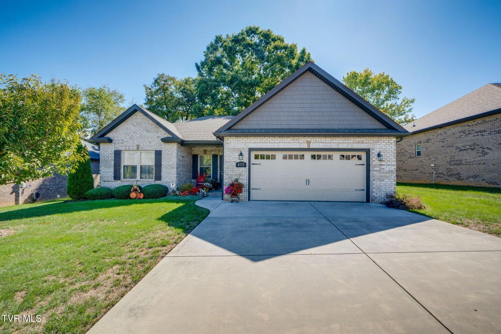 Photo of 615 Nettle Tree Court, Johnson City, TN 37604 (MLS # 10001792)