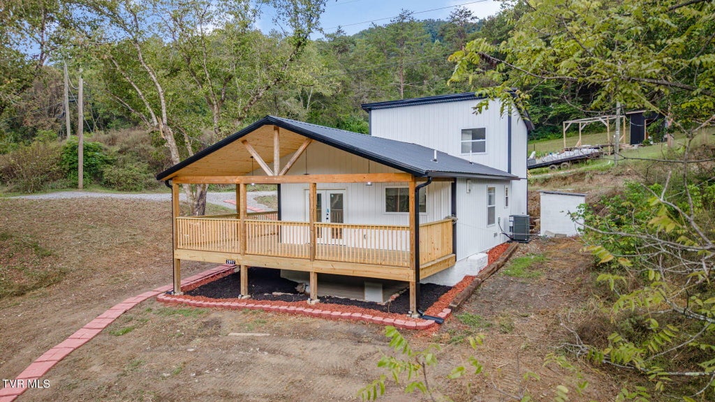 Photo of 2897 Reed Hollow Road, Gate City, VA 24251 (MLS # 10001428)