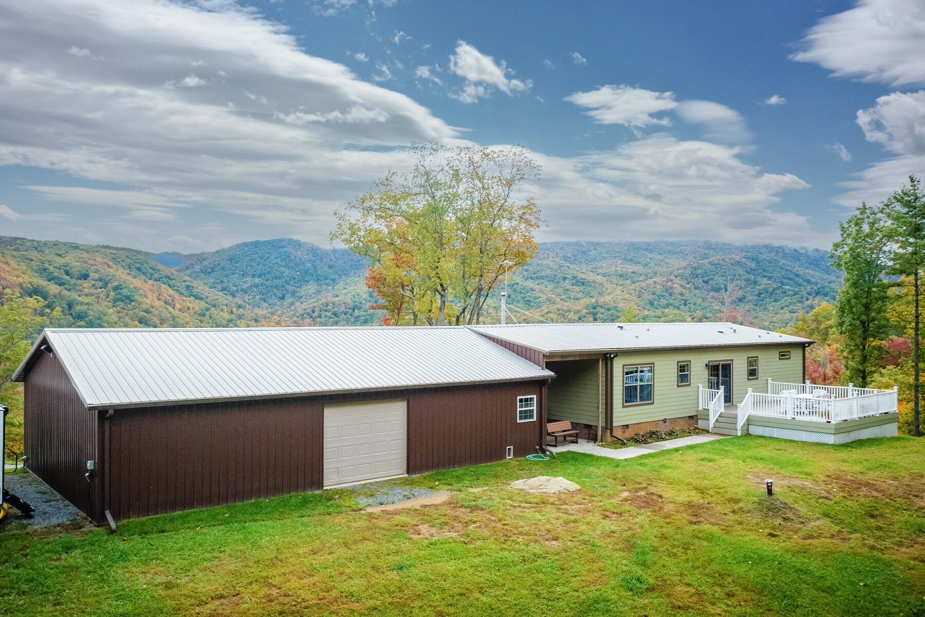 292 Old Railroad Grade Road, Roan Mountain, Tennessee image 47