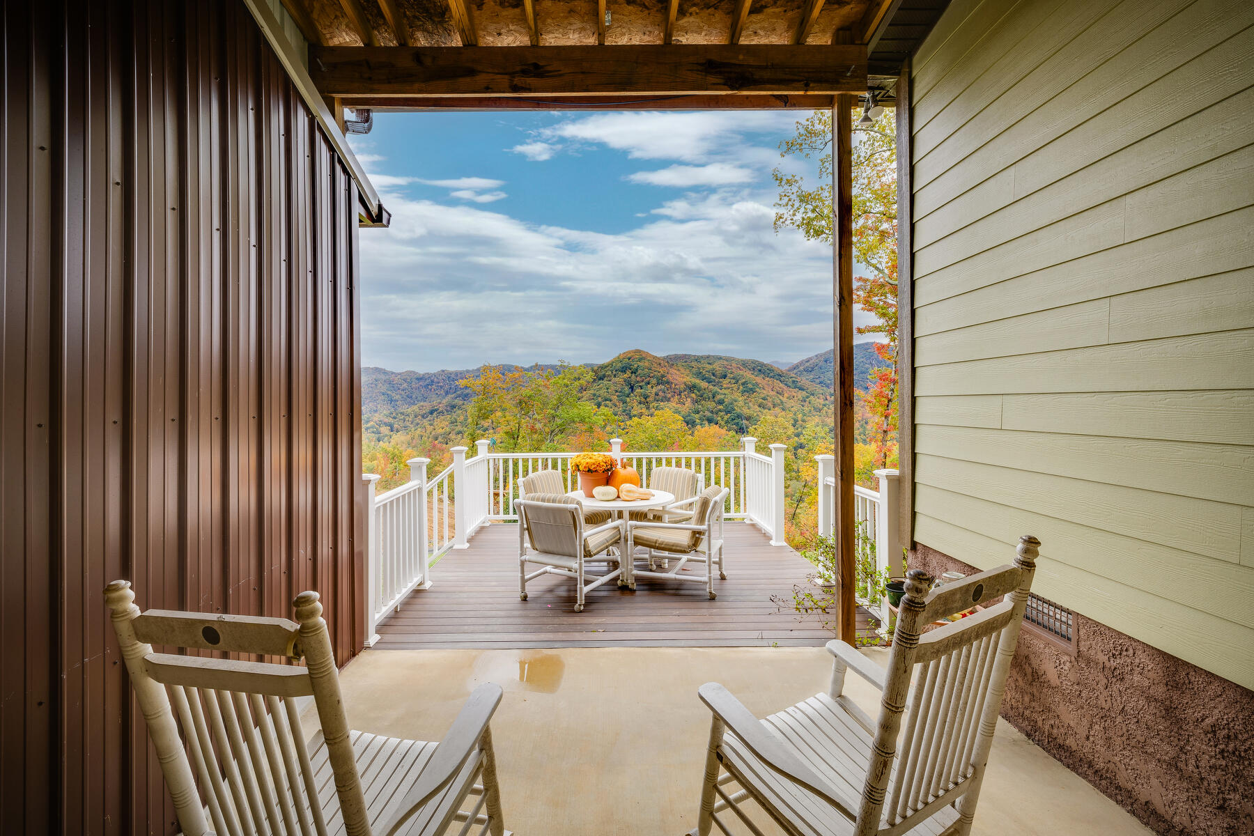 292 Old Railroad Grade Road, Roan Mountain, Tennessee image 34