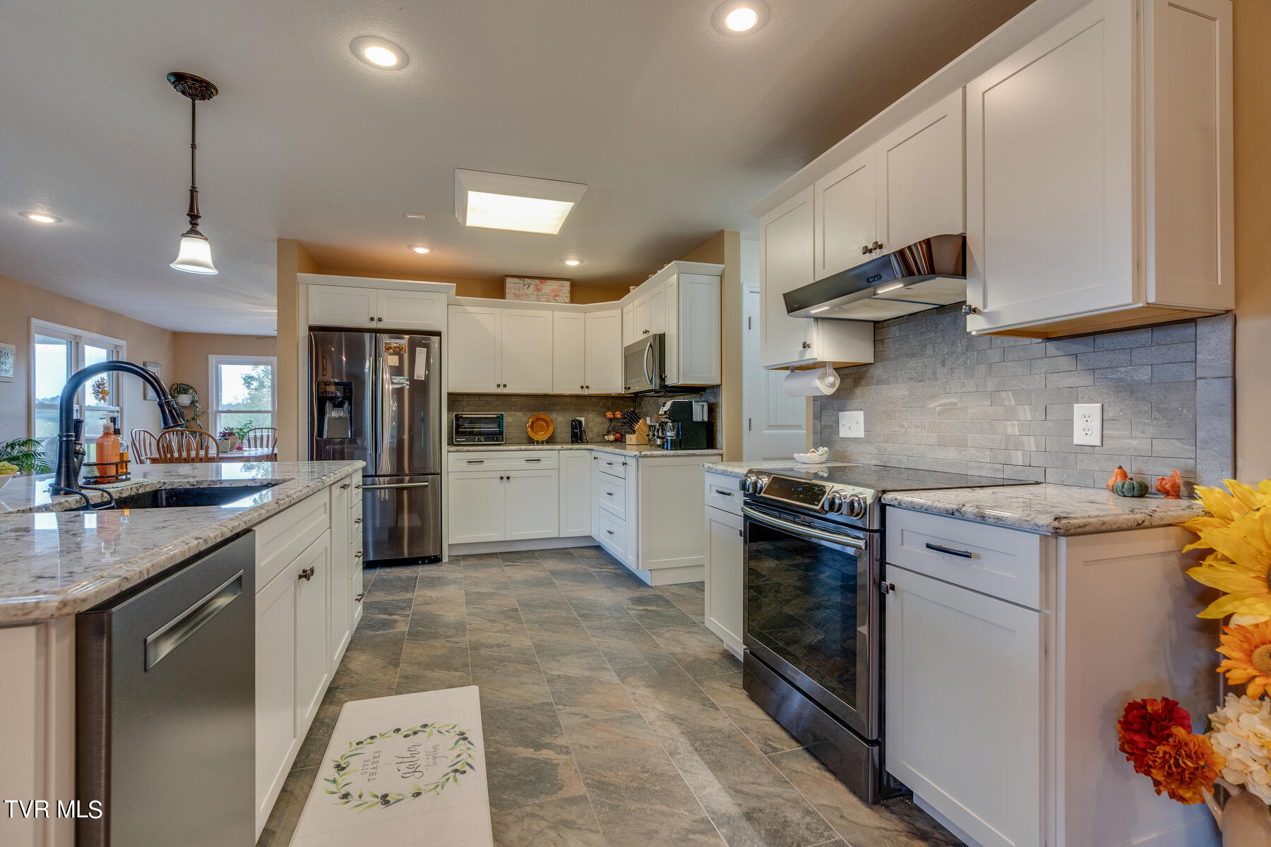 146 Rock House Road, Jonesborough, Tennessee image 14