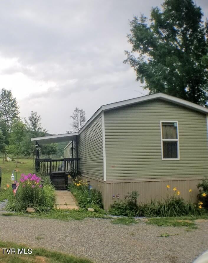 Photo of 35 Mortis Hollow Lane, Afton, TN 37616 (MLS # 9997460)