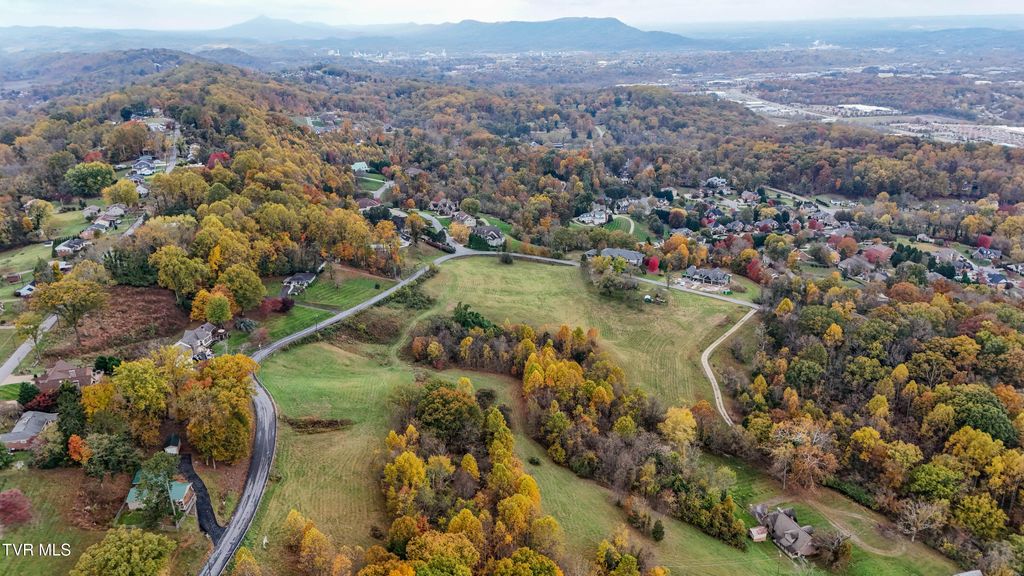 Photo of 6006 Chestnut Ridge Road, Kingsport, TN 37664 (MLS # 9987810)